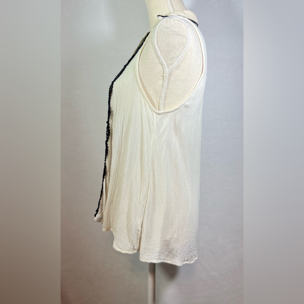 Free People XS Off White Crinkle Lace Button Down Boho Romantic Shirt Top - Picture 3 of 8
